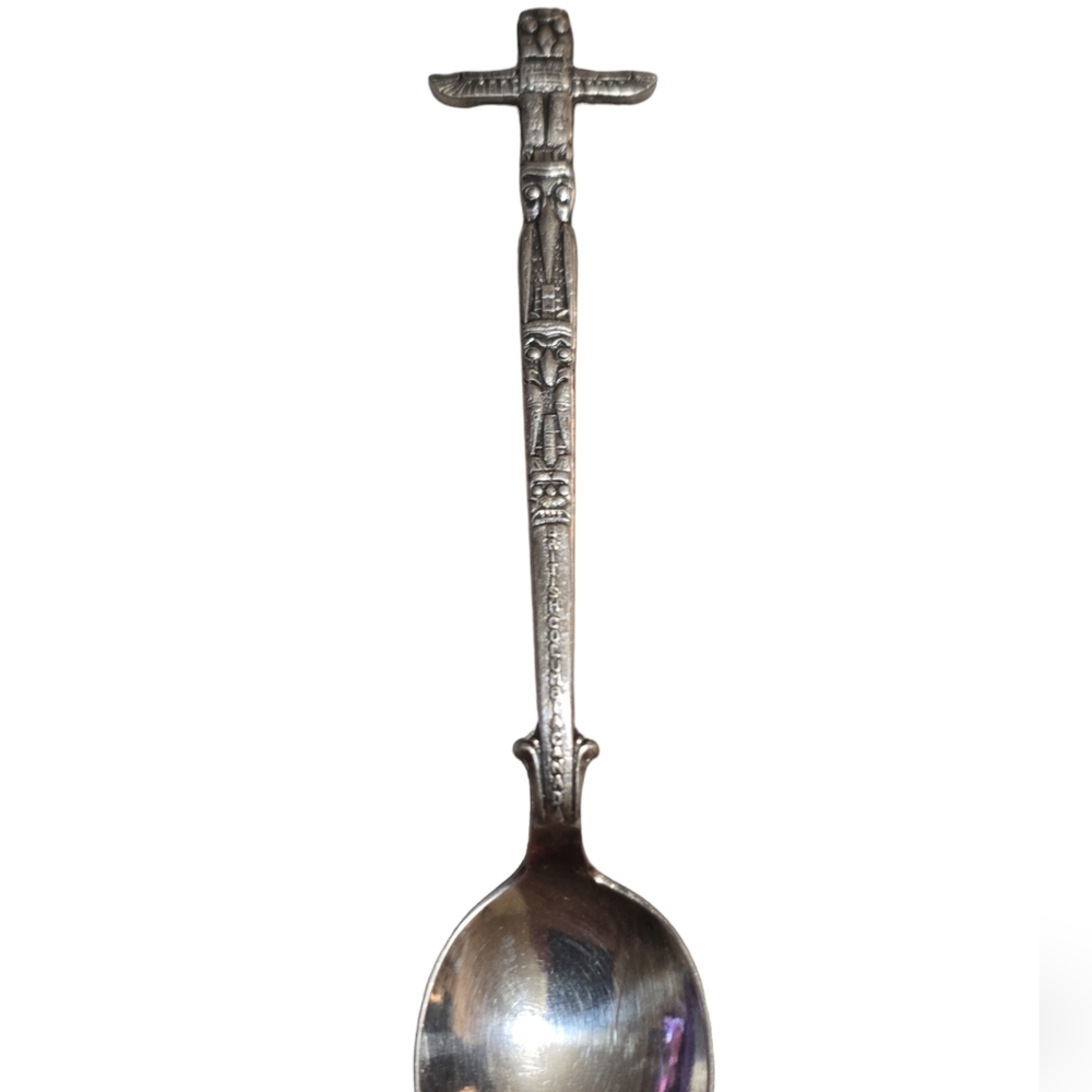 Eagle Totem Pole Souvenir Spoon - Holland L12